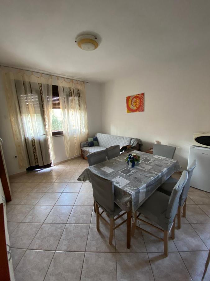 Apartman Milka Novigrad (Istria) Exterior foto